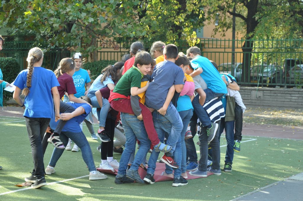 2018. Felsosse avatas66.JPG