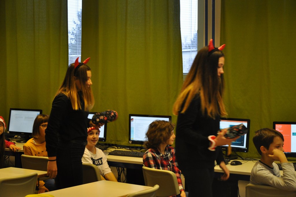 2019.Itt jart a Mikulas 08.JPG