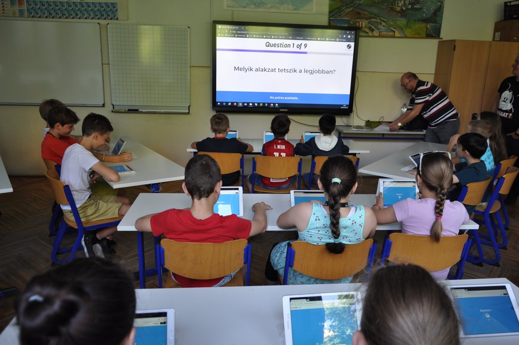 2019. 4..b 12 teremben_02.JPG