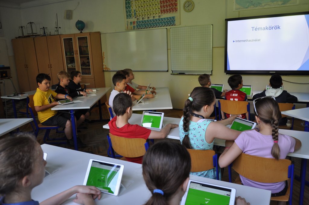 2019. 4..b 12 teremben_08.JPG