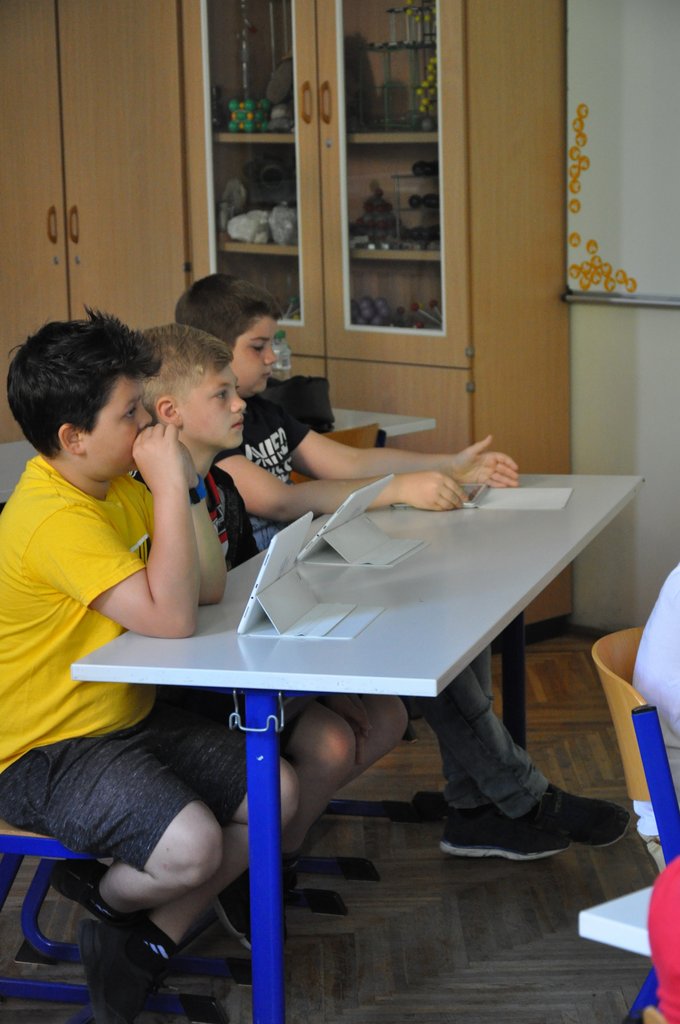 2019. 4..b 12 teremben_25.JPG