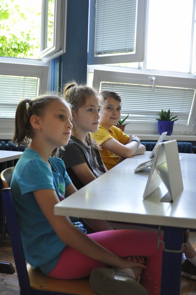 2019. 4..b 12 teremben_35.JPG