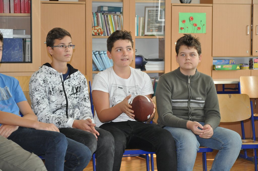 7abc emelt angol foglalkozas 10.JPG