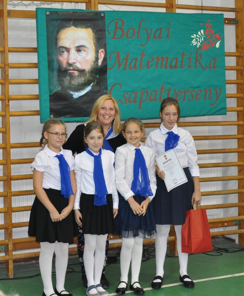 2019. Bolyai matek dijkioszto 23.JPG