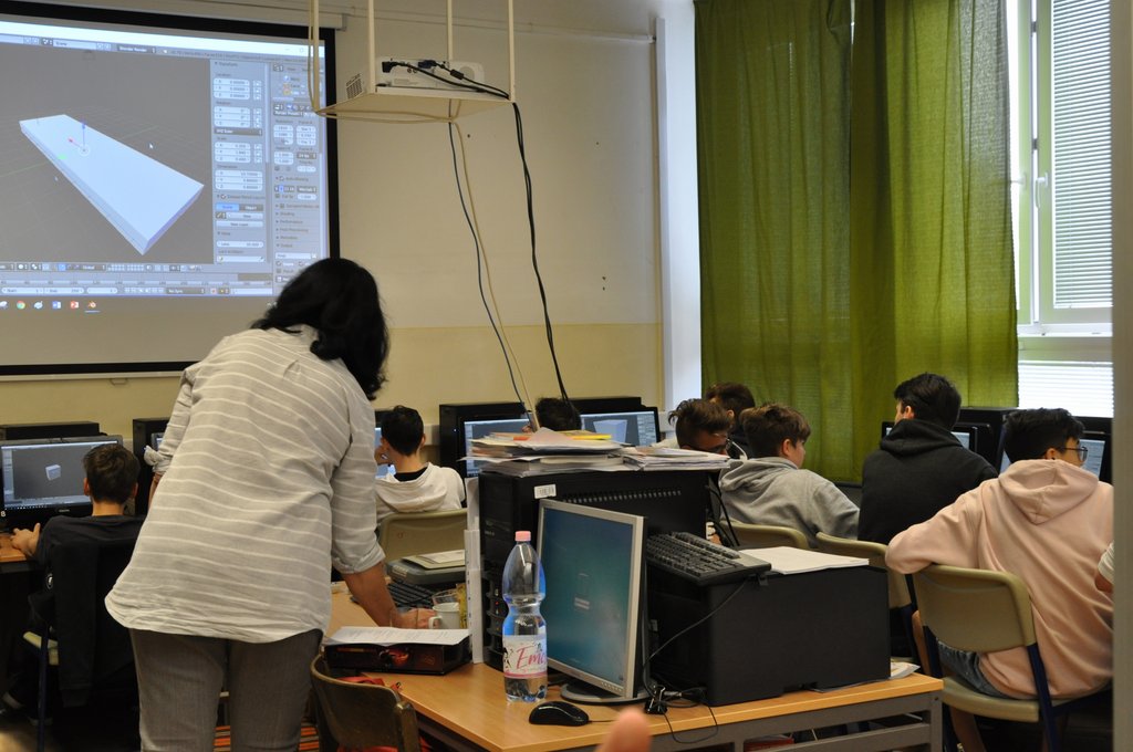 2019. DTH 8. evf eTalonSchool  005.JPG