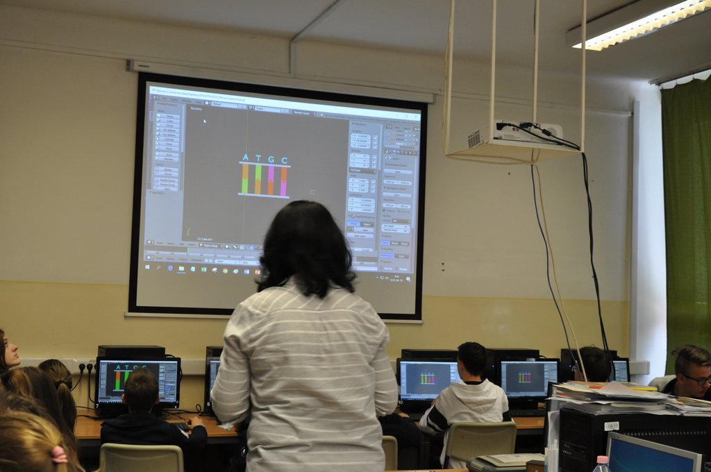 2019. DTH 8. evf eTalonSchool  006.JPG