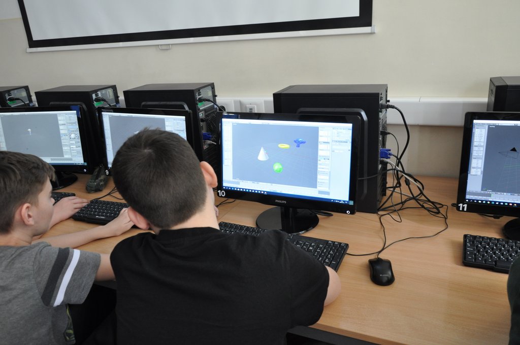 2019. DTH 8. evf eTalonSchool  028.JPG