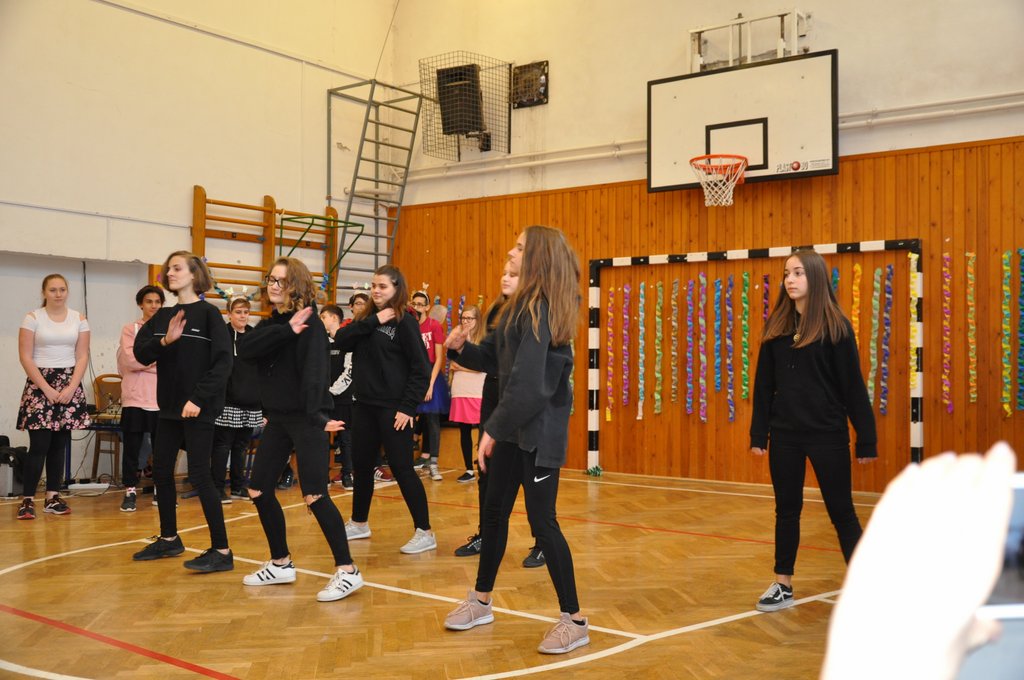 2019.01.25. Felsős farsang 062.JPG