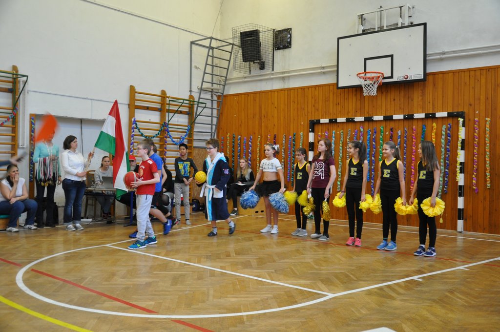 2019.01.25. Felsős farsang 069.JPG