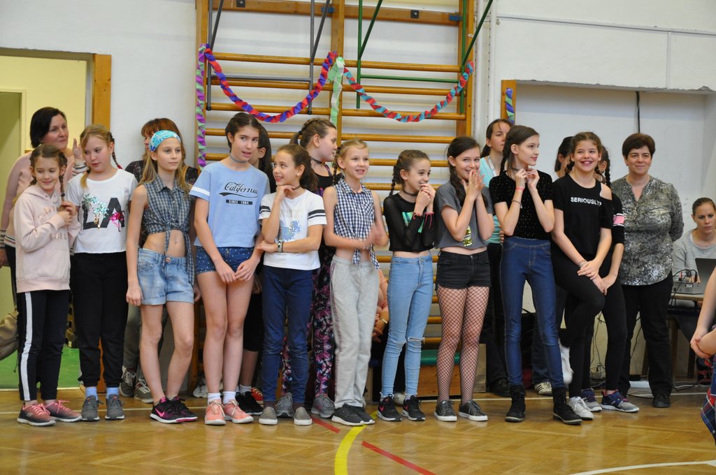 2019.01.25. Felsős farsang 089.JPG