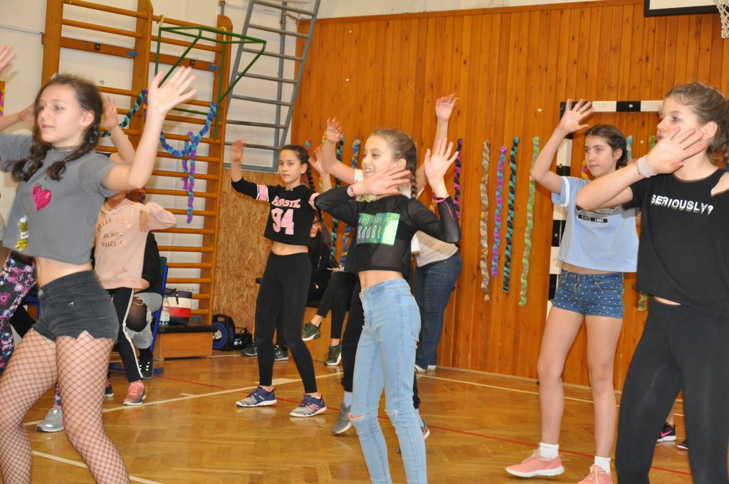 2019.01.25. Felsős farsang 097.JPG