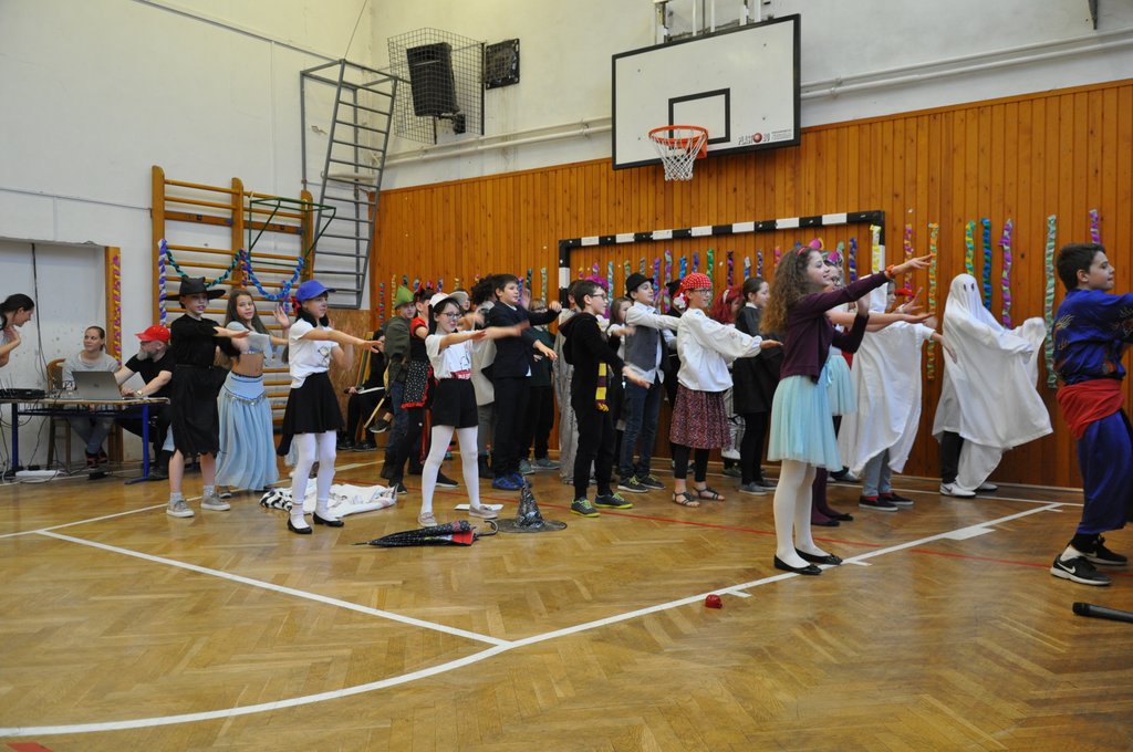 2019.01.25. Felsős farsang 126.JPG