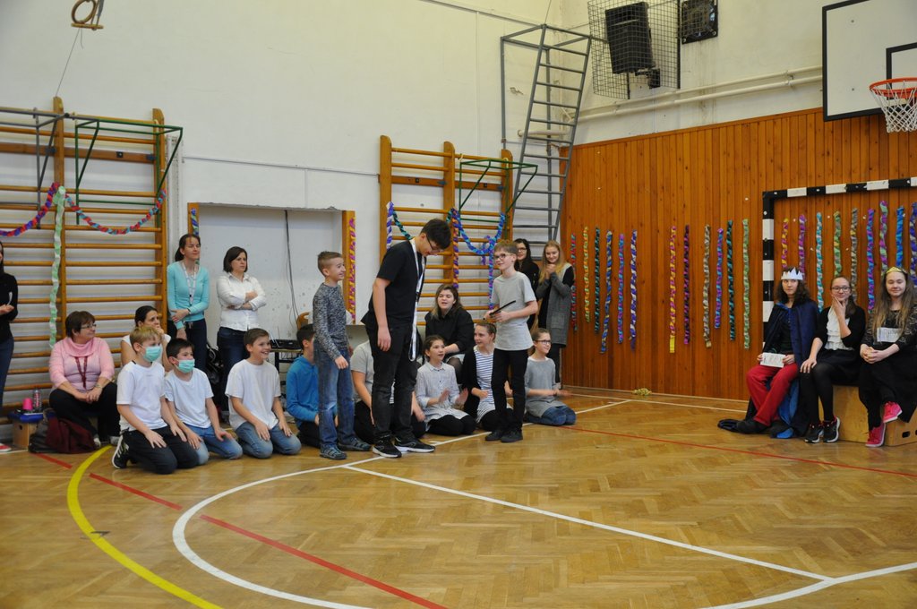 2019.01.25. Felsős farsang 147.JPG