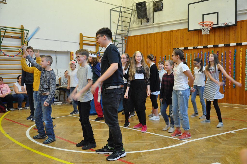 2019.01.25. Felsős farsang 159.JPG