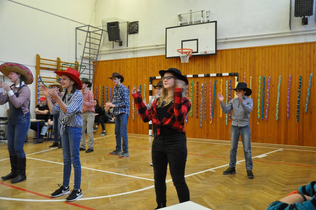 2019.01.25. Felsős farsang 182.JPG