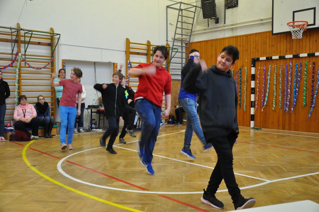 2019.01.25. Felsős farsang 212.JPG