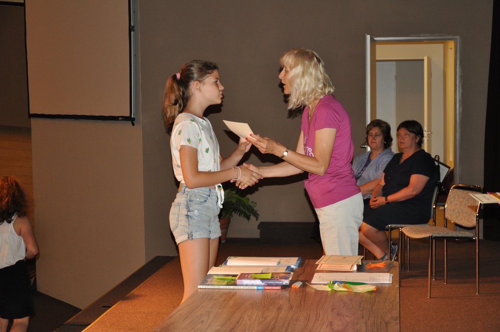 2019. Olimpia mozi 078.JPG