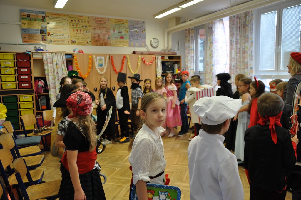 Alsos farsang 2019.01.18.  001.JPG