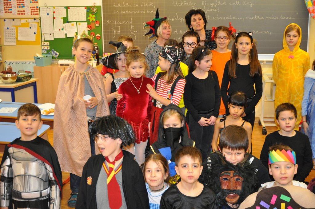 Alsos farsang 2019.01.18.  064.JPG