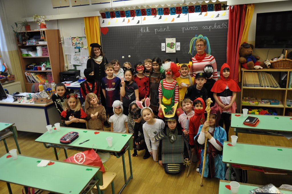 Alsos farsang 2019.01.18.  071.JPG