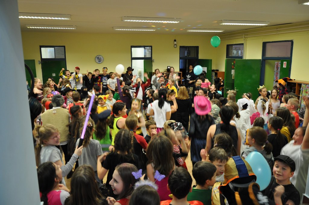 Alsos farsang 2019.01.18.  083.JPG