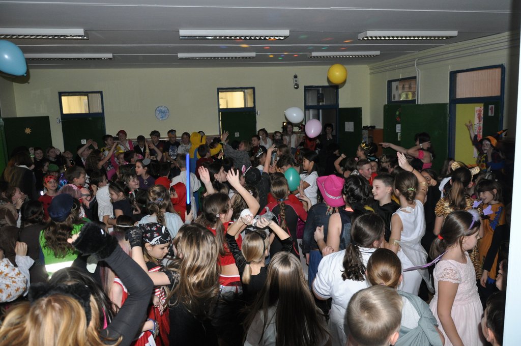 Alsos farsang 2019.01.18.  090.JPG