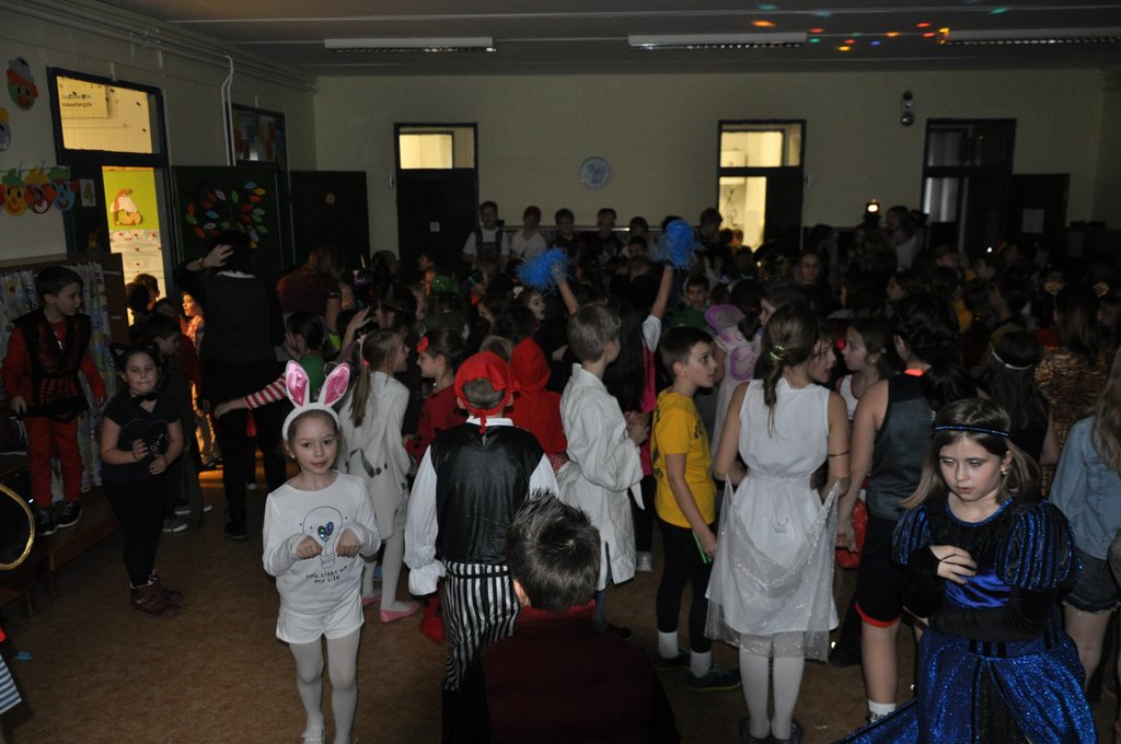 Alsos farsang 2019.01.18.  098.JPG