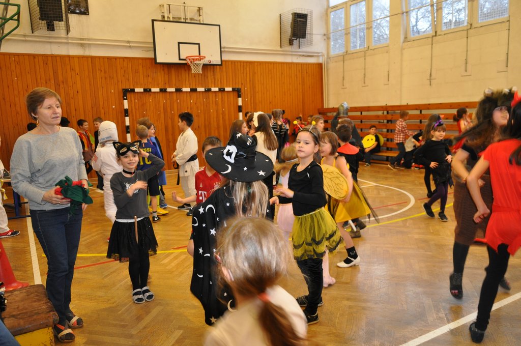 Alsos farsang 2019.01.18.  105.JPG