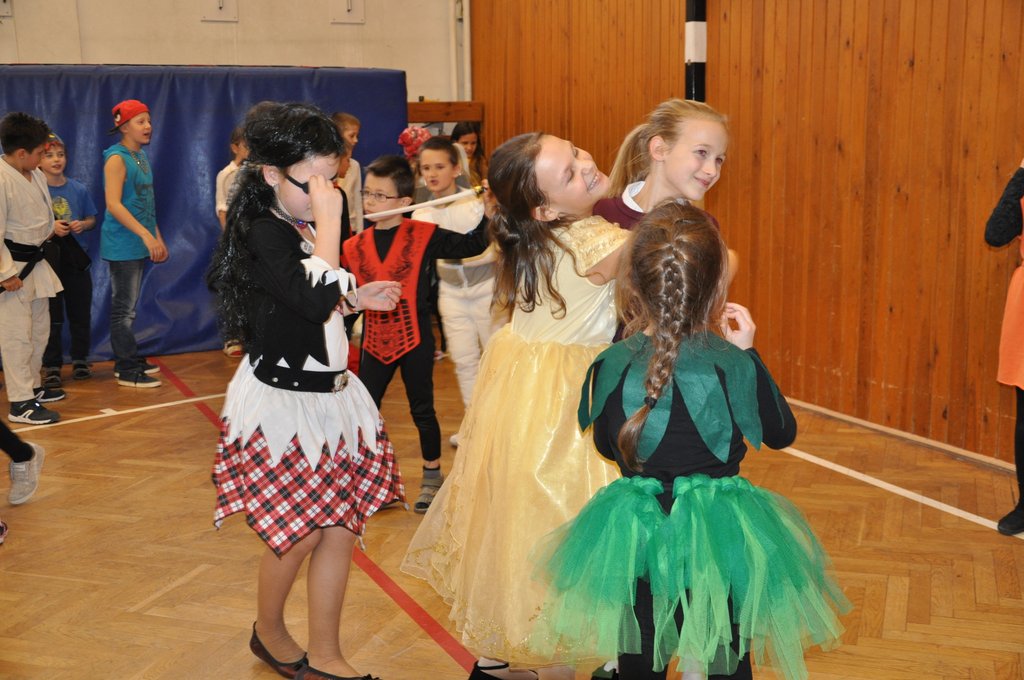 Alsos farsang 2019.01.18.  144.JPG