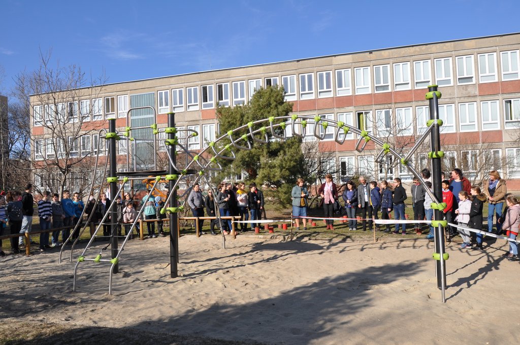 Uj jatszoter  008.JPG