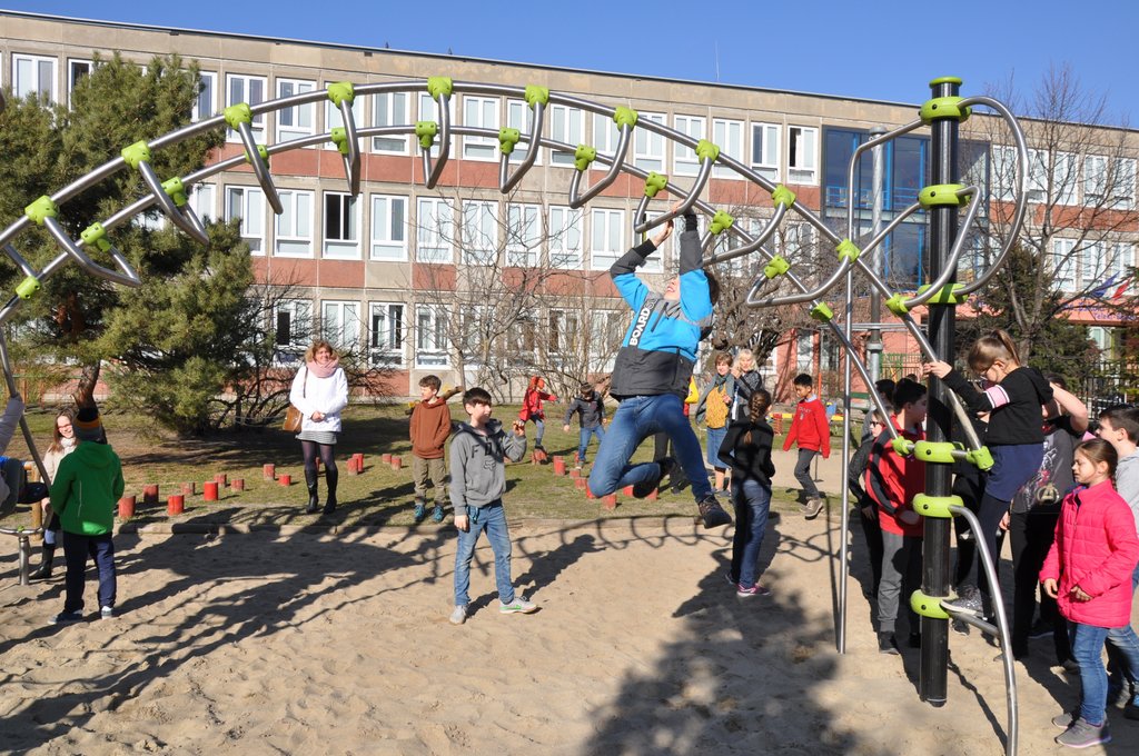 Uj jatszoter  037.JPG