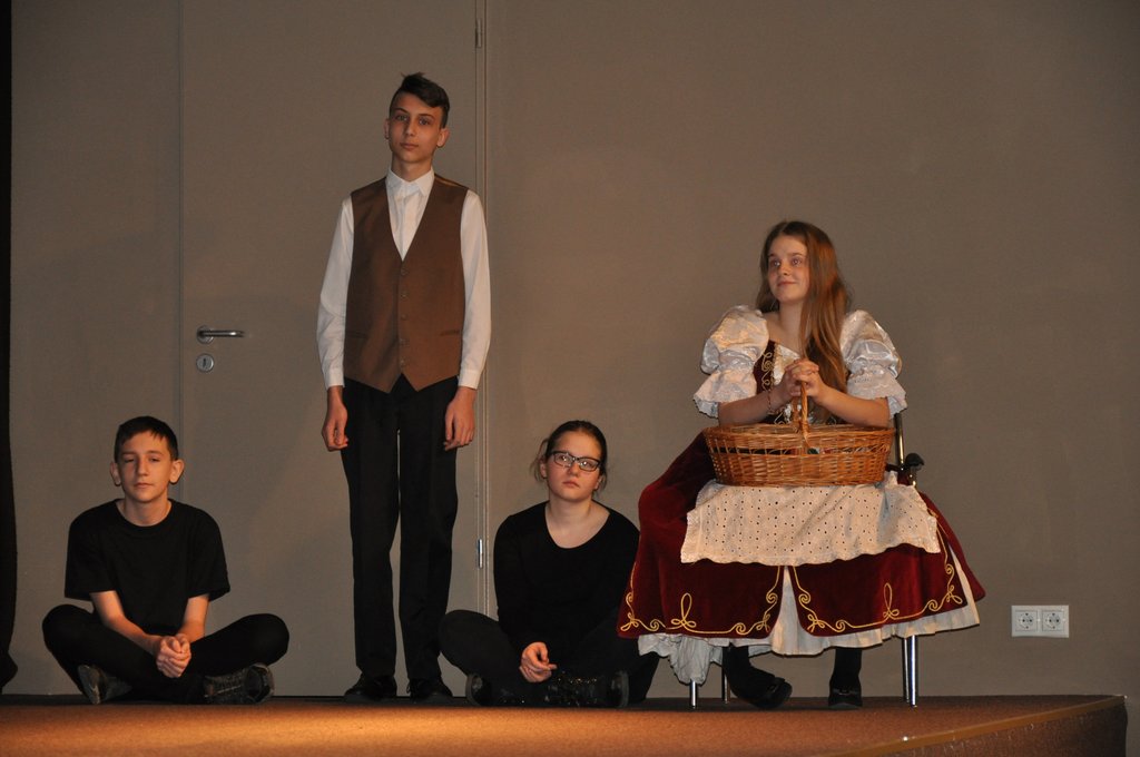 Megemlekezes 2019.03.14._Olimpia_mozi  003.JPG