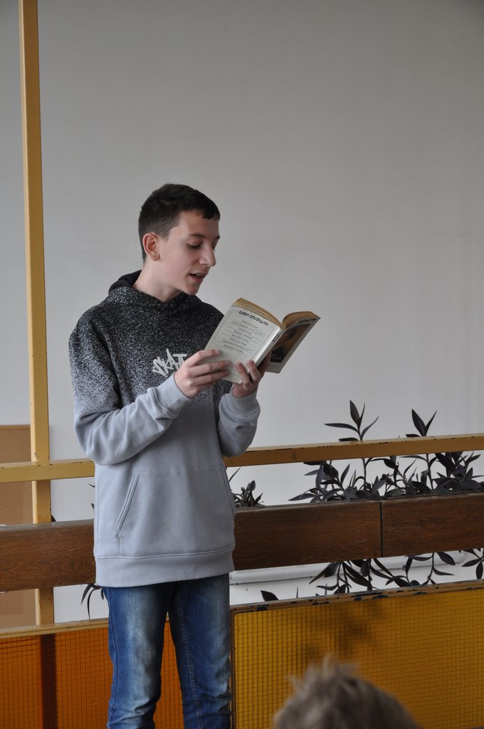 2019. 04.11. Kolteszet napjai  002.JPG