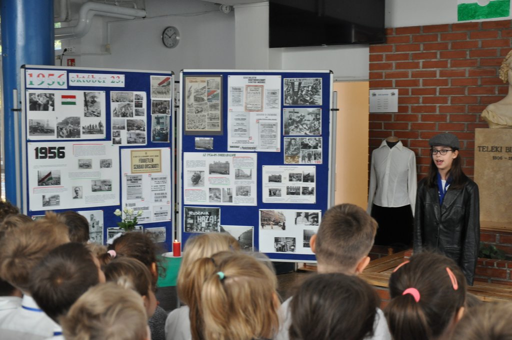 1956-os musor 06.JPG