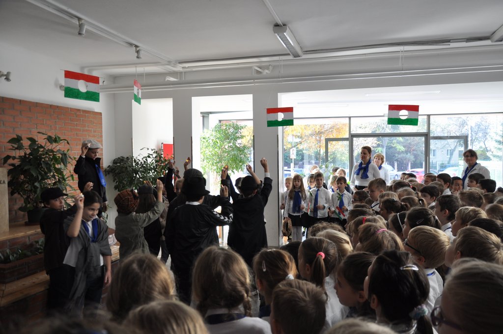 1956-os musor 08.JPG