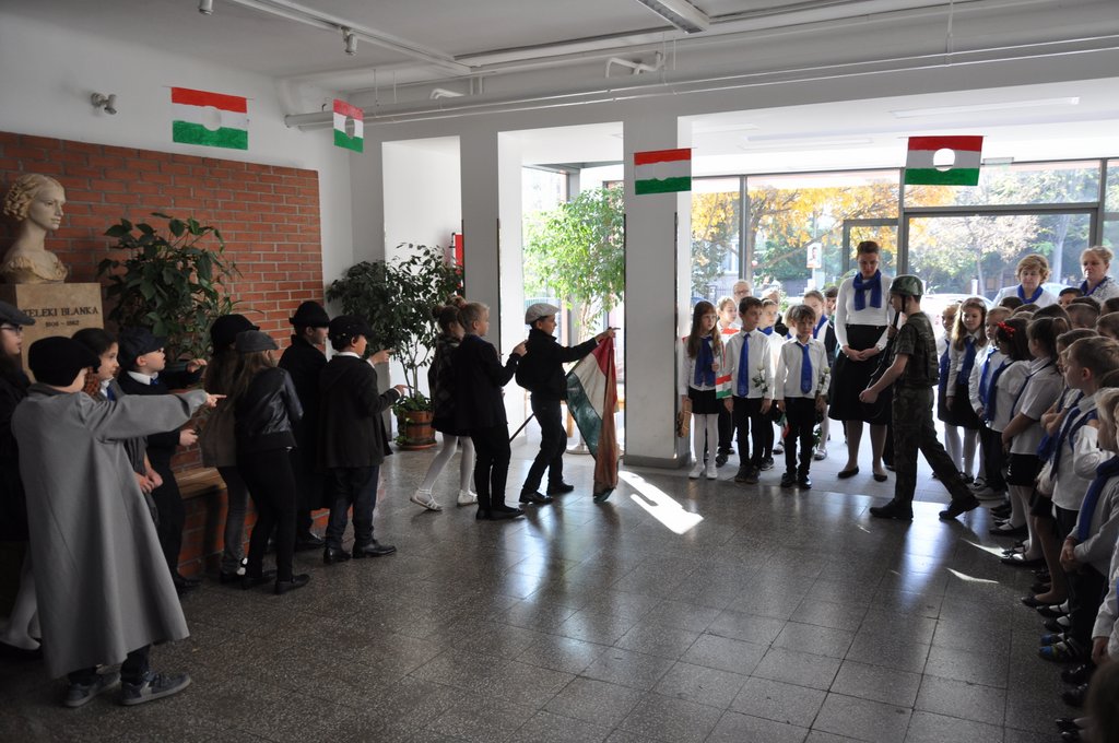 1956-os musor 37.JPG