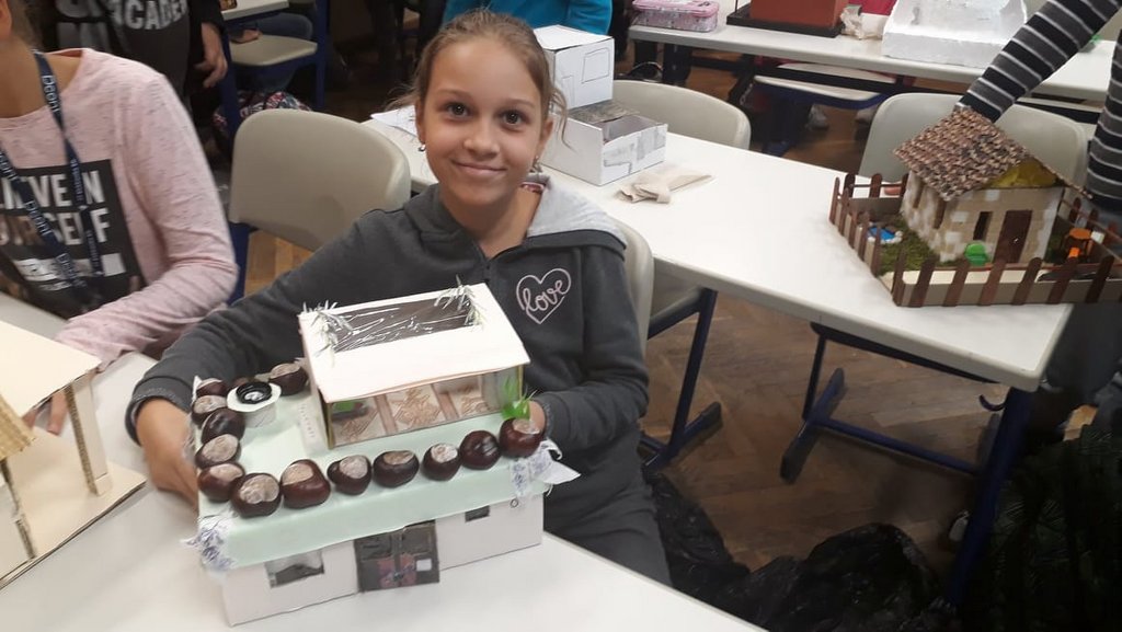 Alomhazak_5.b  2019.10. 015.jpg