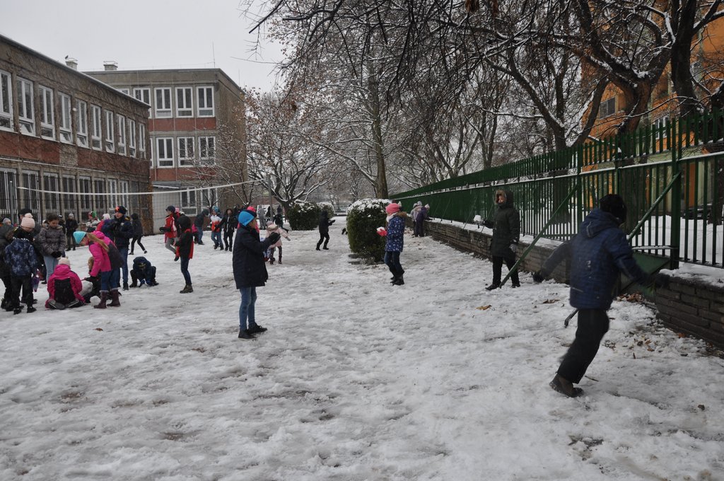 Itt a tel 12.02. 61.JPG