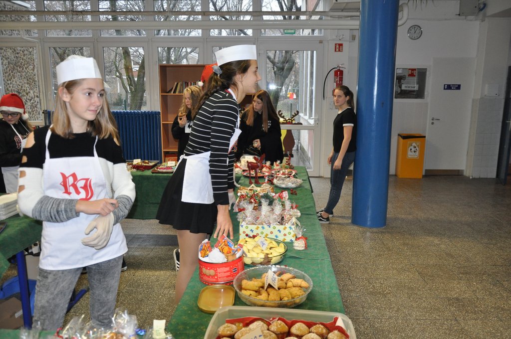 2019.Adventi vasar  004.JPG